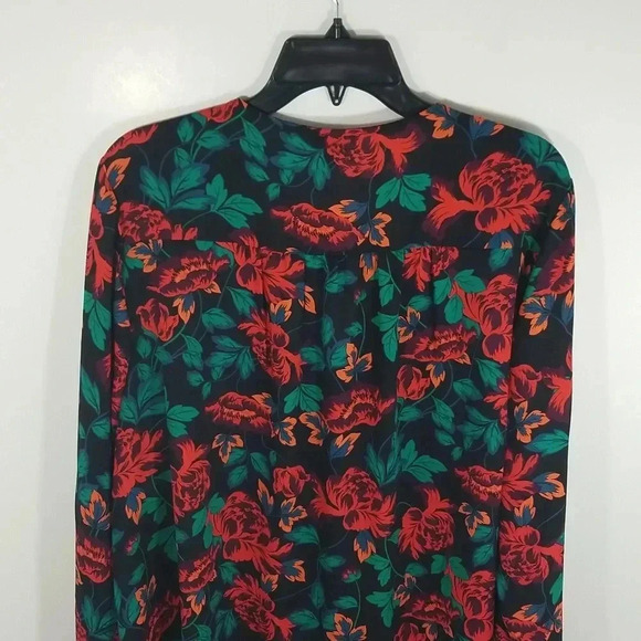{Torrid} NWT Georgette Pintuck Button-Front Blouse (Size 2) - Picture 7 of 13